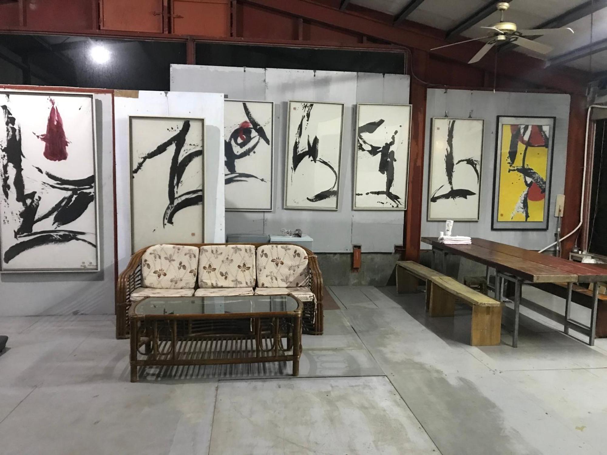 Museum Traveler'S Bnb Sanzhi Luaran gambar